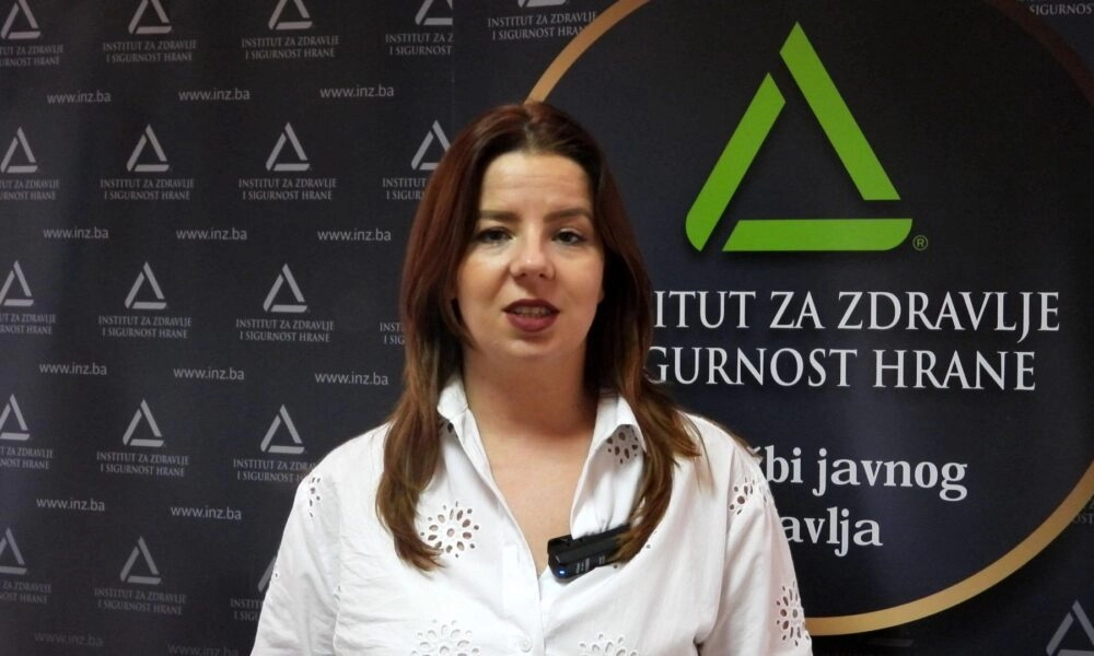 Dr elma kuduzovic 06 25